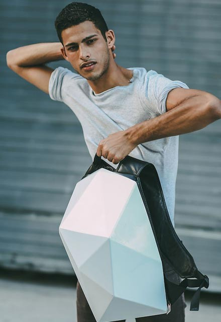 Dünyada ilk! Bu çantaların kılıfları değişiyor! - Resim: 3