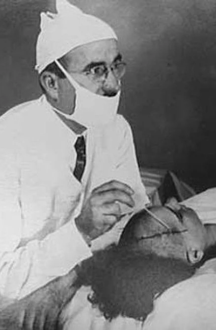 Böyle vahşet görülmedi ayakta saatlerce çırıl çıplak... - Resim: 3