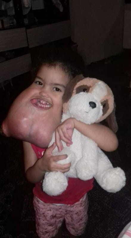 Annesi ne olduğunu anlamadı bir anda yüzünde belirdi ve... - Resim: 4