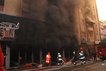 AVM'de dehşet anları - Resim: 3