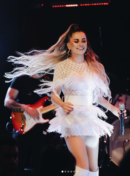 Merve Özbey'in konserinde olay çıktı! Soruşturma açıldı - Resim: 2