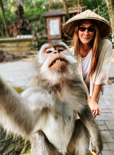 Caner Erdeniz ile evlenen Müge Boz'un telefonunu balayında maymun çaldı! Bakın nasıl geri aldı - Resim: 2