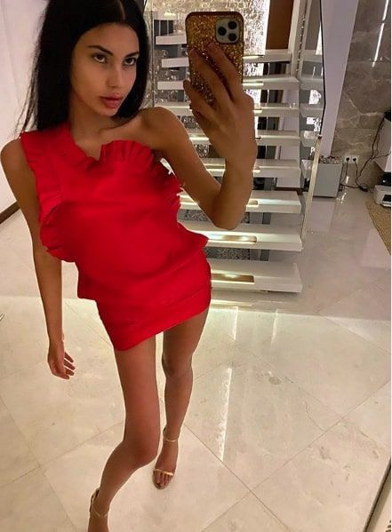 İşte Benim Stilim Bahar Candan zayıflıktan göğüs frikiği verdi - Resim: 3