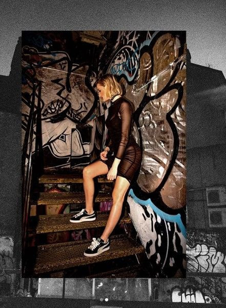 Transparan kıyafetiyle Didem Soydan sokağa indi olay fotoğraflar! - Resim: 4