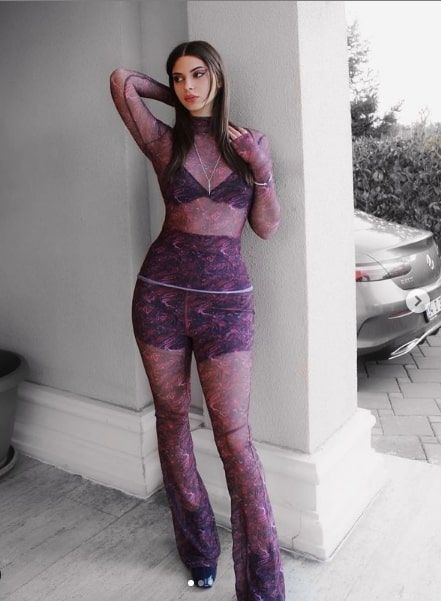 Derin Talu olay pozuyla tepki çekti Defne Samyeli'nin küçük kızı sınırları aştı - Resim: 1