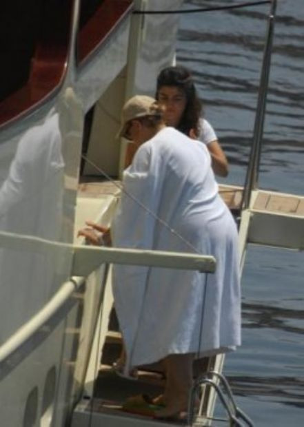 Tansu Çiller'i bornoz da kurturamadı - Resim: 4