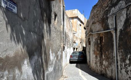 Polisten kaçarken sokağa sıkıştı! - Resim: 3