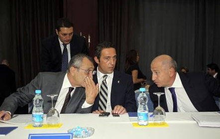 F.Bahçe Divan Kurulu'nda duygu yüklü anlar - Resim: 4