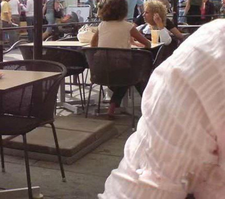 Fotoğrafta bir hırsız var ama 100 kişiden sadece 2'si bulabiliyor - Resim: 3