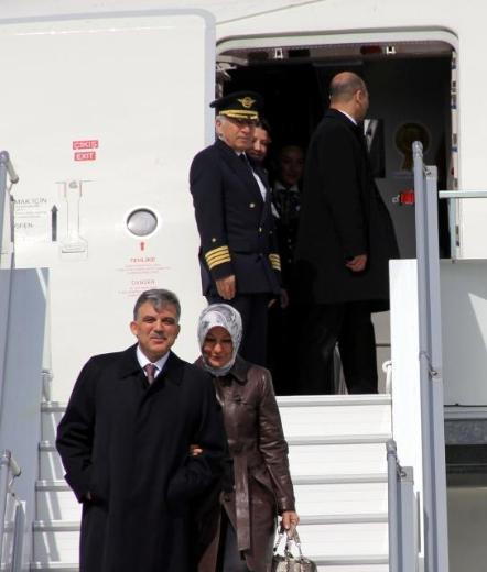 Gül'ü savaş uçakları karşıladı! - Resim: 4