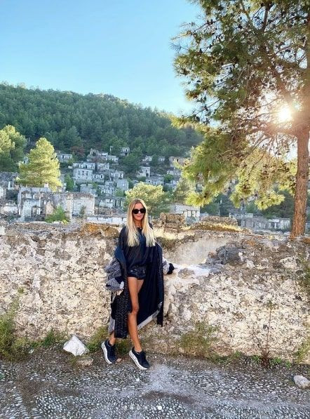 Ivana Sert'ten şaşırtan itiraf: Şampuanımın içine asit koydular - Resim: 2