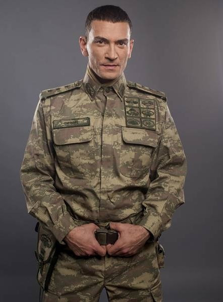 İsimsiz dizisinin oyuncuları kimler? - Resim: 4