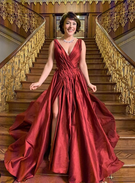 Ezgi Mola'dan estetik itirafı dişleri yüzünden dava açılınca da şok olmuş - Resim: 4