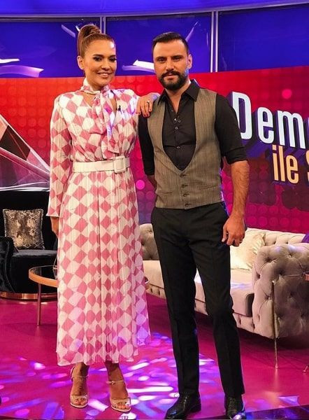 Selin Ciğerci'ye laf çarpan Demet Akalın kendisini övünce dalga konusu oldu - Resim: 2