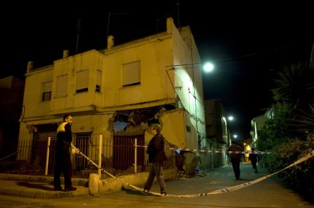 Deprem İspanya'yı böyle vurdu - Resim: 2