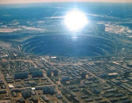 Buradan uçak geçmesi yasak! - Resim: 3