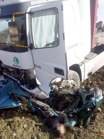 Ankara'da TIR facia yarattı! - Resim: 3