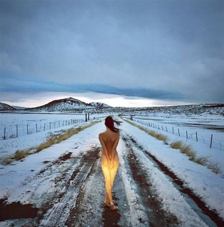 Tüm dünyayı çırılçıplak dolaşıyor cesareti şoke ediyor - Resim: 2