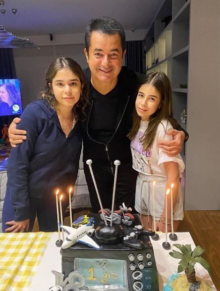 Acun Ilıcalı doğum gününü 30 yaş küçük sevgilisi Çağla Altunkaya ile kutladı - Resim: 1
