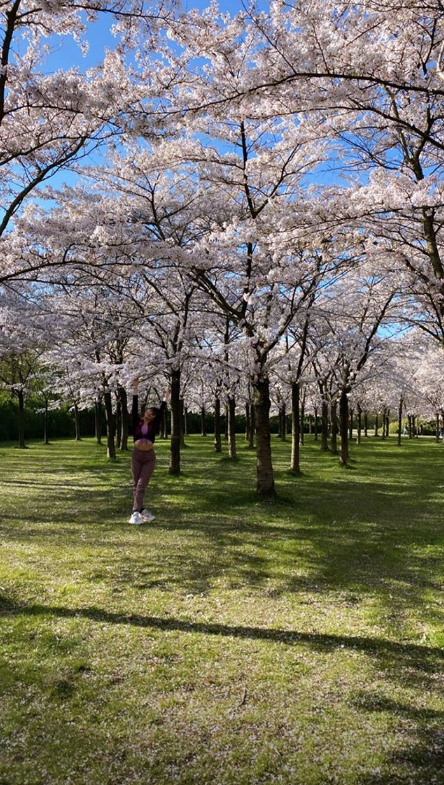 Hamdi Alkan'ın kızı Zeynep Alkan Hollanda'da sevgilisiyle karantinada ormana gitti - Resim: 3