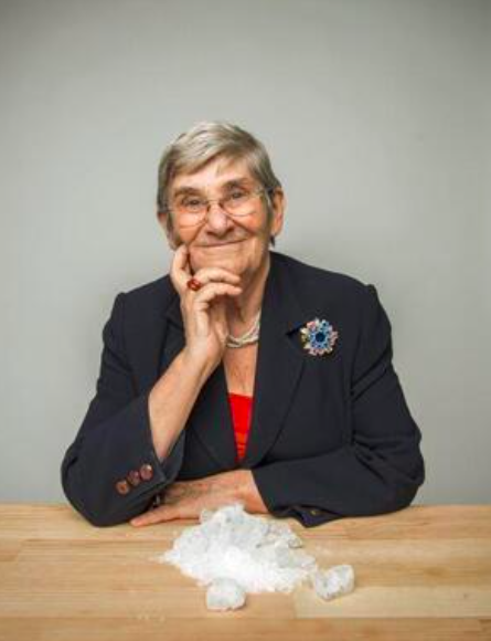 Canan Karatay sigarayı bıraktıran besini açıkladı Peygamberimiz de yapıyordu - Resim: 1