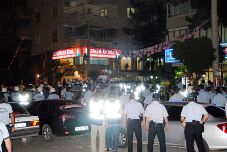 Şanlıurfa birbirine girdi - Resim: 2