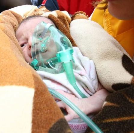 Dünya Azra bebeği konuşuyor - Resim: 3