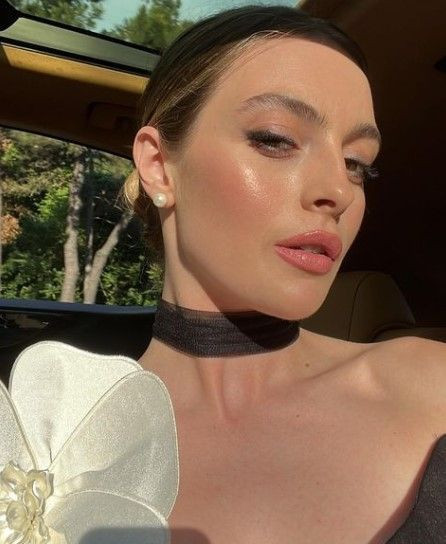 Sadakatsiz'in Derin'i Melis Sezen'den kriz çıkaran dans videosu! ''Odamdaki cin!'' - Resim: 2