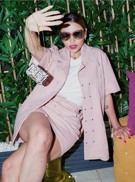 Hadise Ozan Güven'in sevgilisi Deniz Bulutsuz dövmesine sert çıktı 'Eziksiniz' - Resim: 2