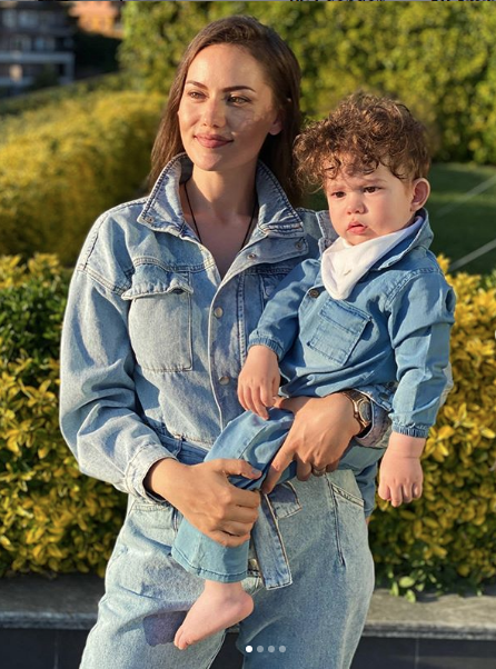 Fahriye Evcen ve Burak Özçivit'in oğlu Karan bebeğin park keyfi işte o anlar - Resim: 4