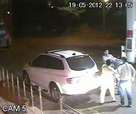 AK Partili başkandan tekme tokat dayak  - Resim: 4