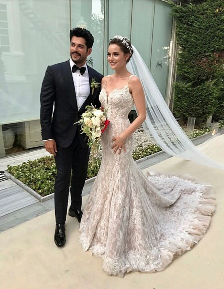 Burak Özçivit, oğlu için bakın ilk nereye koştu - Resim: 2