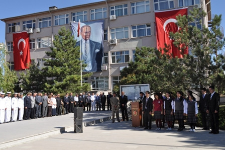 Elmadağ'da Gaziler Günü kutlandı - Resim: 1