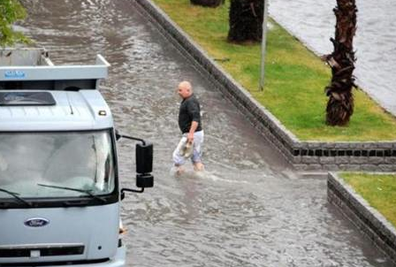 İstanbul'da hayat felç! - Resim: 2