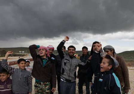 Suriyeliler ölümden böyle kaçıyor - Resim: 3