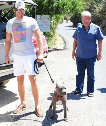 Yıllardır baktığı köpeğinin hastalığı belli oldu Kıvanç Tatlıtuğ yıkıldı - Resim: 2