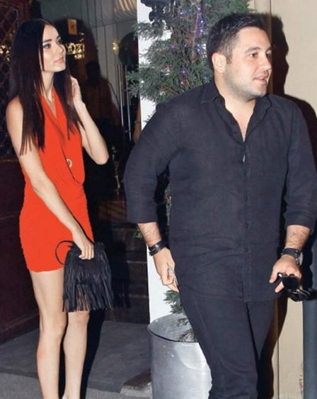 Hacı'nın yeni aşkı bakın kim - Resim: 1