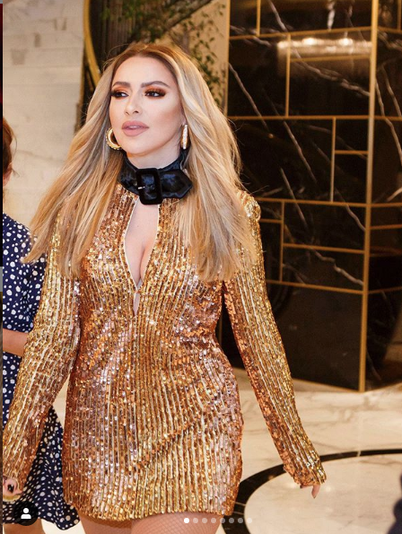 Hadise Instagram'ında seksi pozlarıyla ortalığı yıktı 'Güç veriyor' deyip paylaştı - Resim: 1