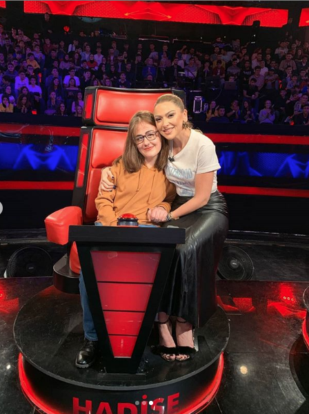 Hadise sözünü tuttu epilepsi hastası Eda Nur'la buluştu en özel anları paylaştı - Resim: 4