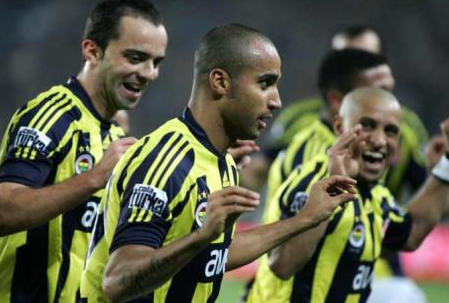 Gol sevincinde sınırları aşanlar... - Resim: 3