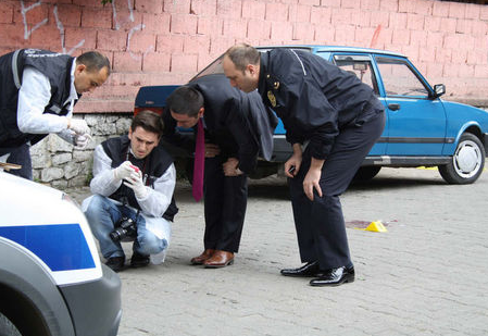 İlköğretim öğrencisi kız teneffüste öldürüldü! - Resim: 2
