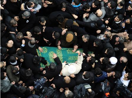 Azer Bülbül'ün cenazesinde izhiham - Resim: 1