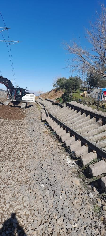 Depremin tel gibi büktüğü tren rayları onarılıyor: Toplam uzunluğu bin 275 kilometre! - Resim: 4