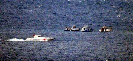 Kardak'ta yine çipura kapışması - Resim: 2