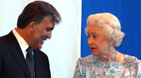 Kraliçeden ayaküstü makyaj - Resim: 4