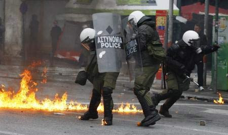 Atina'na alev alev! - Resim: 1