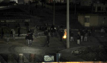 PKK yandaşları sokakları birbirine kattı - Resim: 4