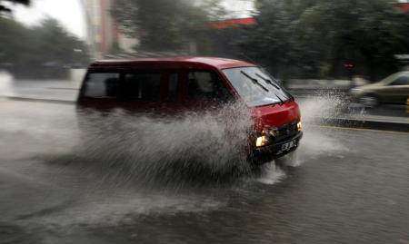 Ankara sele teslim - Resim: 2