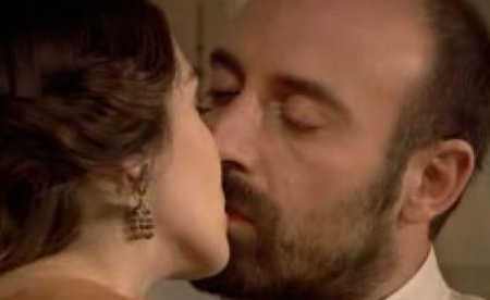 Dizilerdeki kafa karıştıran aşklar - Resim: 2