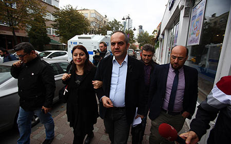 FETÖ'cü Tarık Toros’un eşi bakın kim çıktı! - Resim: 3